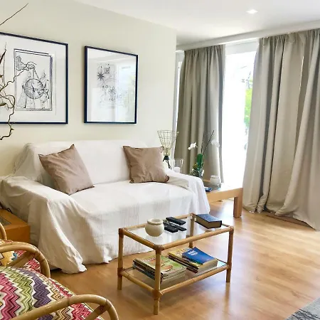 Charmy Lisbon Beach Apt *